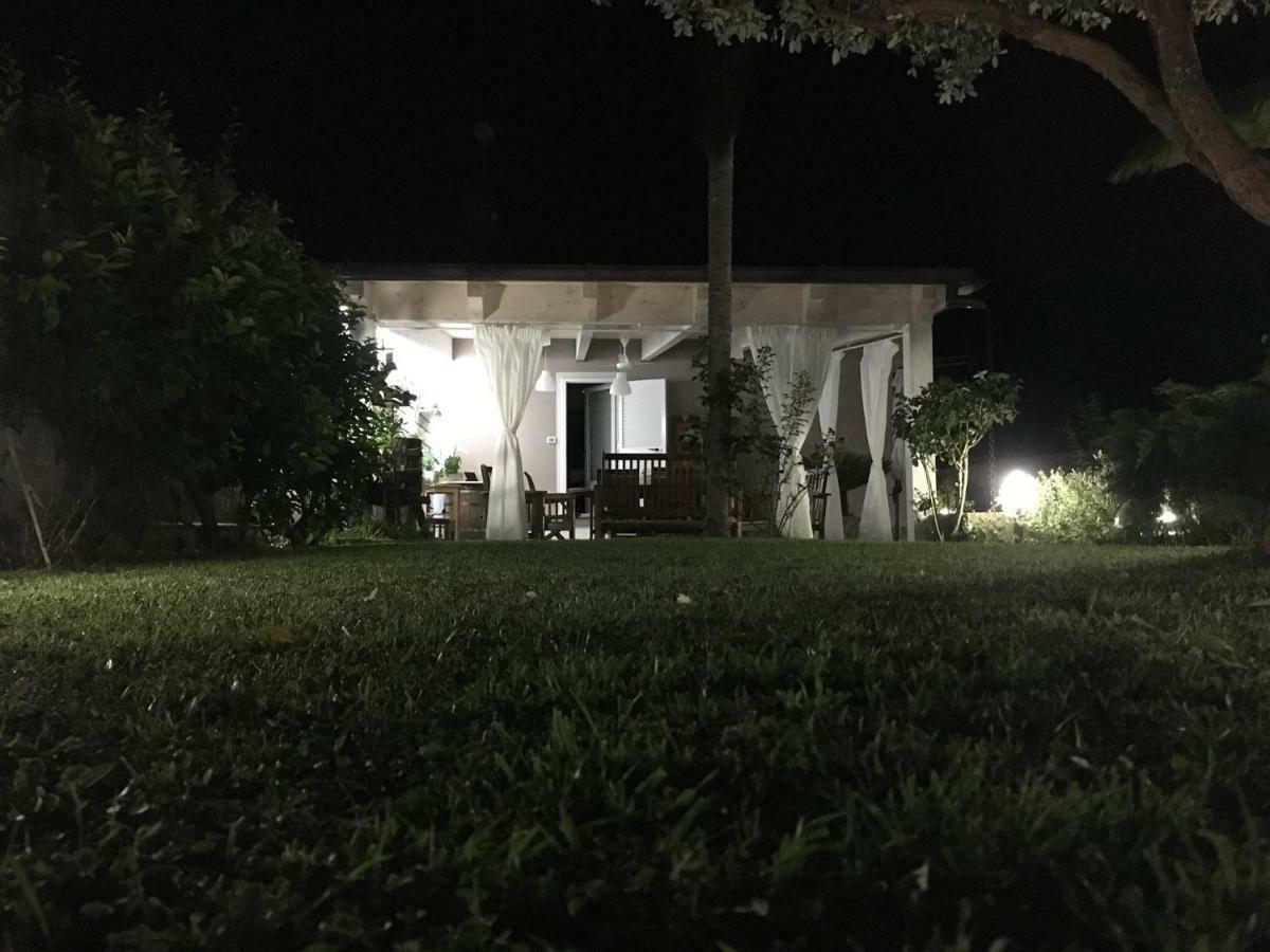 Casa Vittoria Villa Камайоре Екстериор снимка